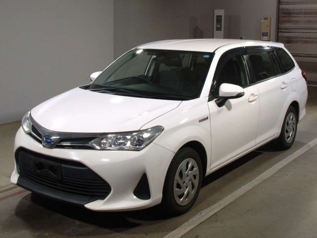 2144 Toyota Corolla fielder NKE165G 2018 г. (TAA Chubu)